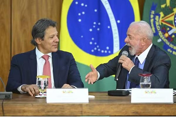 Equipe econômica deve fechar com o presidente Lula na próxima semana medidas para reforço do arcabouço fiscal.(Imagem:TON MOLINA/FOTOARENA/FOTOARENA/ESTADÃO CONTEÚDO)