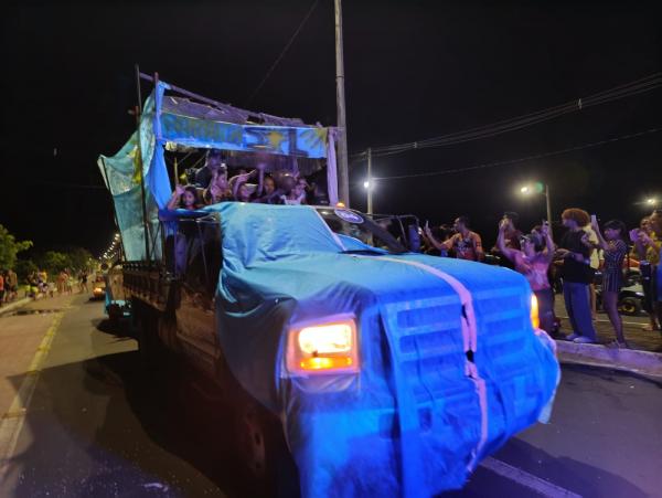 II Corso Floriano agita Avenida Frei Antônio Cúrcio com grande desfile de carros (Imagem:FlorianoNews)