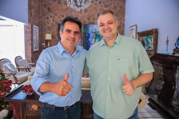  Ciro Nogueira recebe mais de 50 prefeitos e lideranças(Imagem:Divulgação)