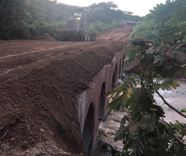 Trecho da BR-343 que rompeu após temporal é liberado