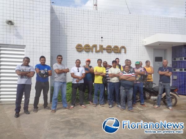 Funcion&aacute;rios de empresa de transporte de valores paralisam atividades em Floriano.(Imagem:FlorianoNews)