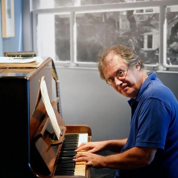 Músico Paulo Jobim, filho de Tom Jobim, morre no Rio