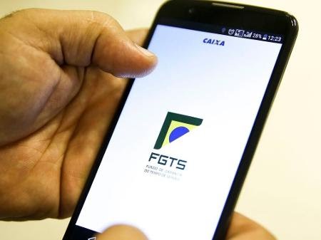 Saques de até R$ 998 do FGTS poderão ser feitos em 20 de dezembro, diz presidente da Caixa