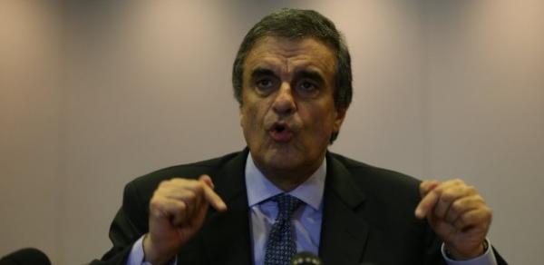 Impeachment é revanche por derrota na eleição, diz ministro da Justiça