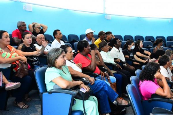 Prefeitura de Floriano participa de audi&ecirc;ncia p&uacute;blica para planejamento de ara&ccedil;&atilde;o de terras na zona rural(Imagem:Secom)