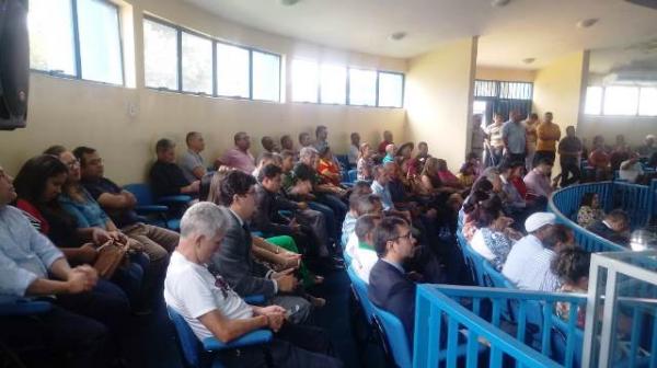 Audi&ecirc;ncia p&uacute;blica sobre Regulariza&ccedil;&atilde;o Fundi&aacute;ria &eacute; realizada em Floriano.(Imagem:FlorianoNews)