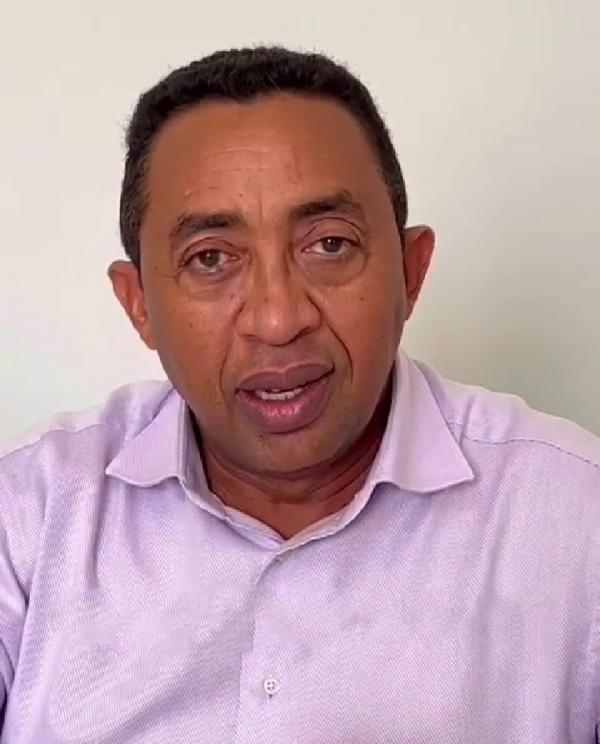 Prefeito Joel Rodrigues anuncia convocação de aprovados em concurso
