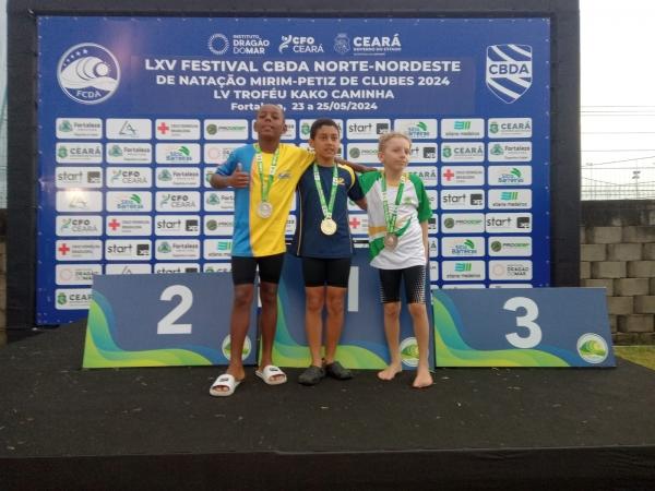 Atleta do Sesc é medalhista de ouro no LV Troféu Kako Caminha de natação