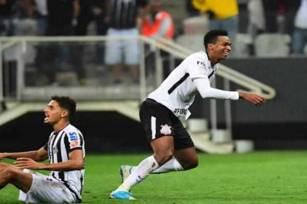 Corinthians bate Santos e lidera S&eacute;rie A do Campeonato Brasileiro(Imagem:Zero Hora)