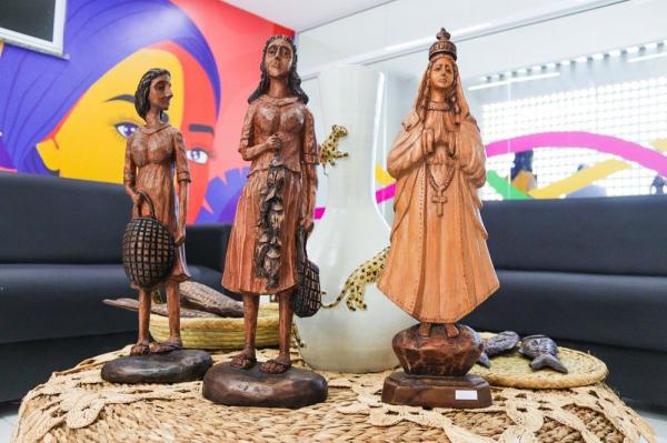 Sempi apoia autonomia econômica das mulheres durante exposição na Casa da Mulher Brasileira