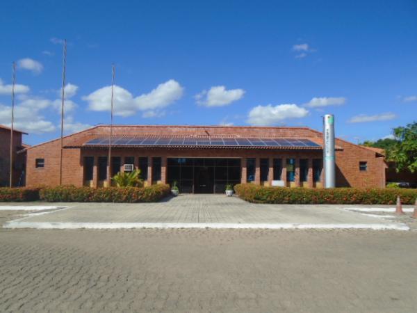 IFPI de Floriano seleciona bolsista preceptor de Matem&aacute;tica.(Imagem:FlorianoNews)