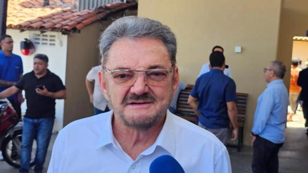 Wilson Martins pede exoneração da Companhia Ferroviária do Piauí