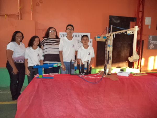 Escola Pequeno Príncipe realiza Feira de Ciências