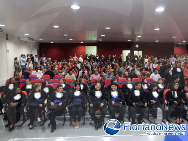 Curso de Administra&ccedil;&atilde;o P&uacute;blica do CEAD/UFPI forma turma no Polo UAB de Floriano.(Imagem:FlorianoNews)