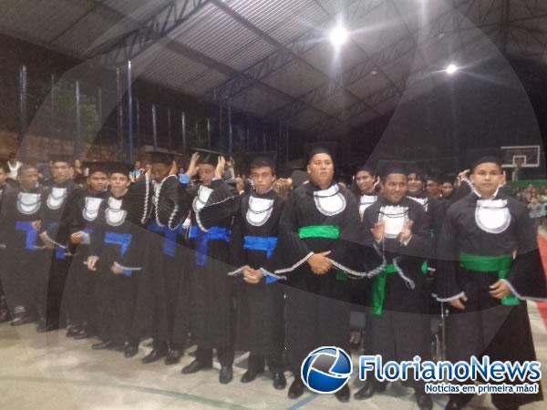 CEEP de Floriano forma oito turmas de cursos t&eacute;cnicos profissionalizantes.(Imagem:FlorianoNews)