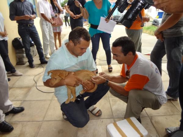 Realizado o dia ''D''da Campanha de Vacina&ccedil;&atilde;o em Floriano.(Imagem:FlorianoNews)