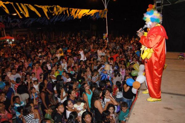 Prefeitura realizou festa em homenagem ao Dia das Crian&ccedil;as em Bar&atilde;o de Graja&uacute;.(Imagem:Reprodu&ccedil;&atilde;o/Facebook)