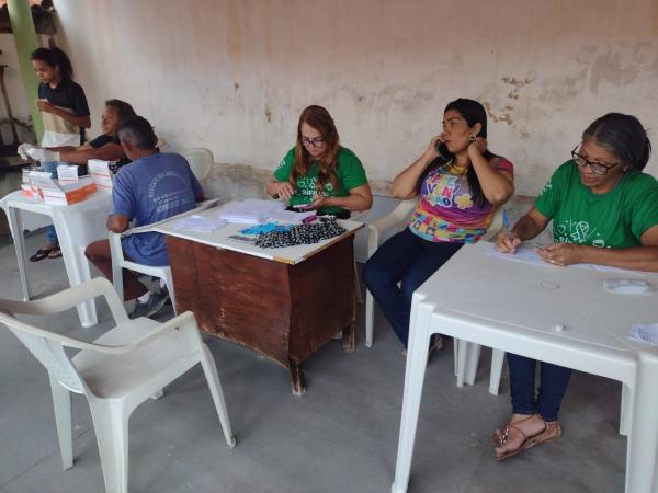  Prefeitura de Floriano promove a&ccedil;&atilde;o de sa&uacute;de no Sindicato dos Arrumadores.(Imagem:FlorianoNews)