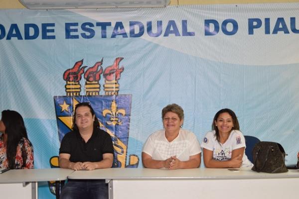 Realizado o 4º encontro de mobilização da Praça CEUs de Floriano(Imagem:Waldemir Miranda)