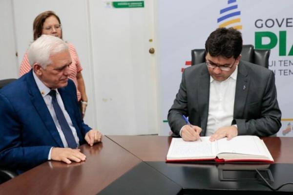Fonteles far&aacute; uma viagem institucional &agrave; Europa em busca de investimentos na &aacute;rea hidrog&ecirc;nio verde e na operacionaliza&ccedil;&atilde;o do Porto de Lu&iacute;s Correia.(Imagem:Divulga&ccedil;&atilde;o)