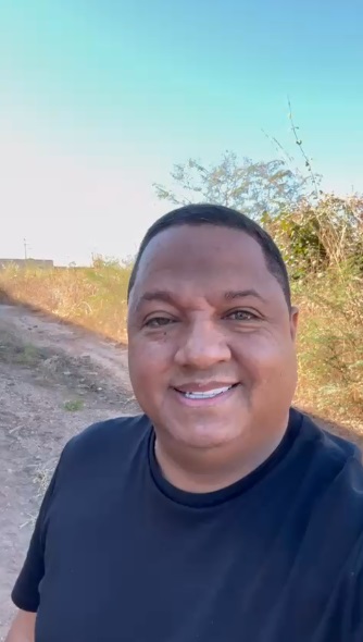 Prefeito Antônio Carlos inicia a semana vistoriando estradas e obras em Barão de Grajaú