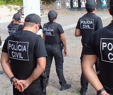 Operação prende 7 pessoas suspeitas de fraudar concursos