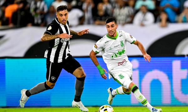 Copa do Brasil: América volta a vencer Bota e confirma classificação