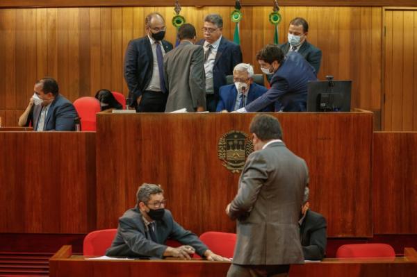 Deputados destinam recursos de emendas para educação e infraestrutura em 2022