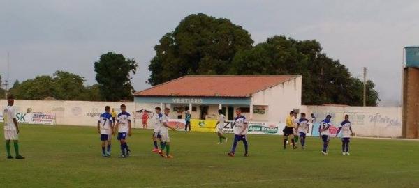 Fator torcida pesa, e Racing e Picos iniciam Série B do estadual com vitória