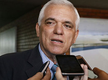 PMDB fatura com aprovação de pacote fiscal