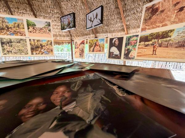 Com mais de 2 mil visitantes, exposição Piauí Afropindorâmico segue aberta no Museu do Mar do Delta