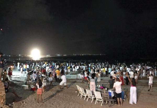 Litoral do Piauí registra pontos de aglomeração em praias durante a virada do ano