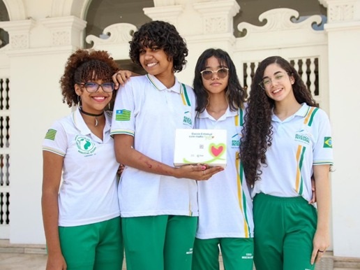 Até 2025 todas as escolas da rede estadual de ensino médio passarão a ser de tempo integral