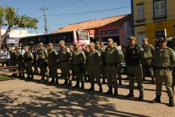 Solenidade c&iacute;vica marca abertura da Semana da P&aacute;tria em Floriano.(Imagem:SECOM)