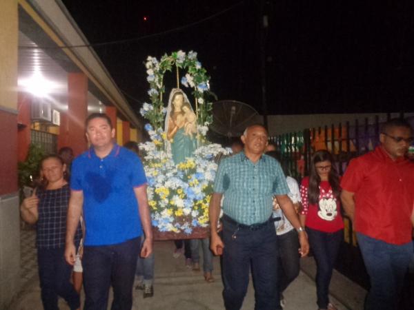 Festejo de Nossa Senhora das Graças é encerrado com procissão e santa missa