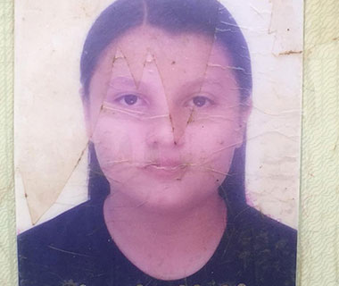 Mulher morta em correnteza é enterrada com ajuda de amigo