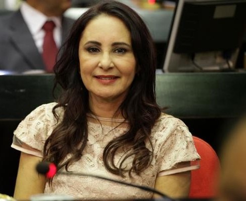 Assembleia realiza sessão solene nesta segunda-feira