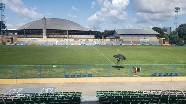 Est&aacute;dio Lindolfo Monteiro, em Teresina.(Imagem:Pablo Cavalcante/ge)