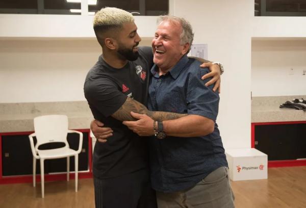 Zico reconhece ano difícil para Gabigol no Flamengo, acredita na recuperação e faz pedido