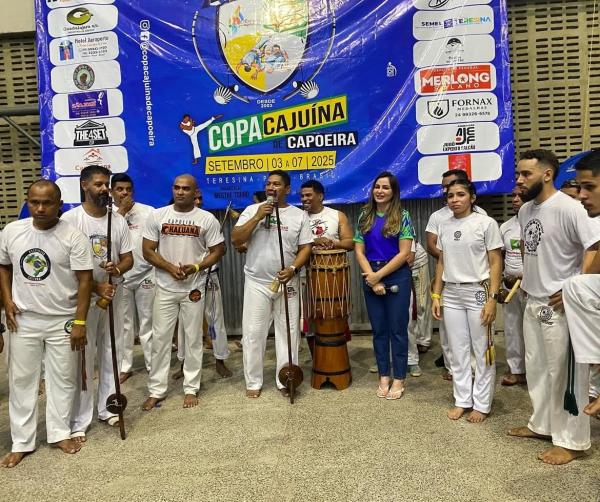 Copa Cajuína de Capoeira reúne atletas do Norte e Nordeste em Teresina