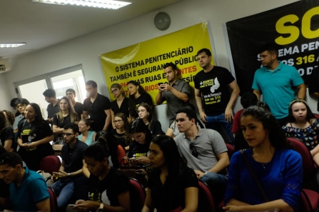 Servidores e concursados cobram ações da Sejus em audiência na Alepi