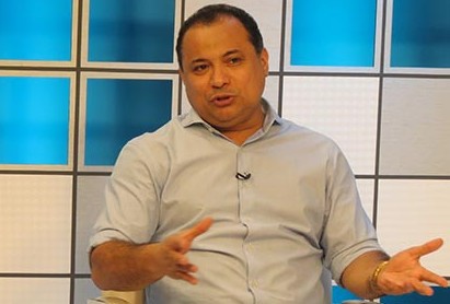Evaldo Gomes garante que governador não é contra a "chapinha"
