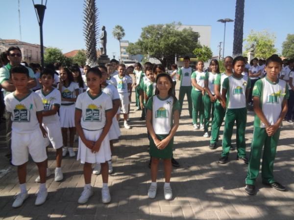Floriano inicia as comemora&ccedil;&otilde;es aos 189 anos de Independ&ecirc;ncia do Brasil.(Imagem:FlorianoNews)