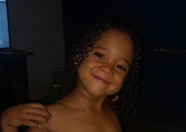 Crian&ccedil;a de 4 anos morre em acidente entre moto e caminh&atilde;o-pipa em Floriano.(Imagem:Divulga&ccedil;&atilde;o)