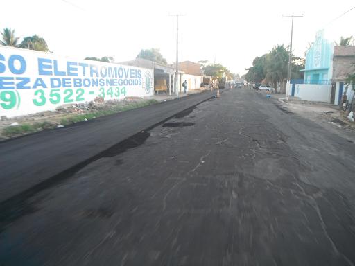Avenida Santos Dumont recebe segunda etapa de pavimentação