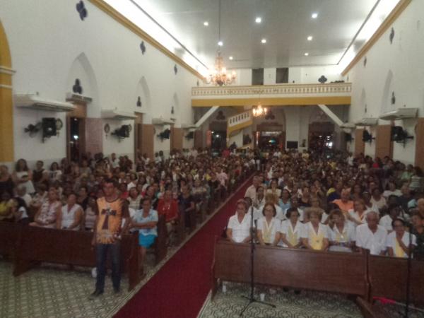No Dia do Piau&iacute;, Floriano festeja o padroeiro S&atilde;o Pedro de Alc&acirc;ntara.(Imagem:FlorianoNews)