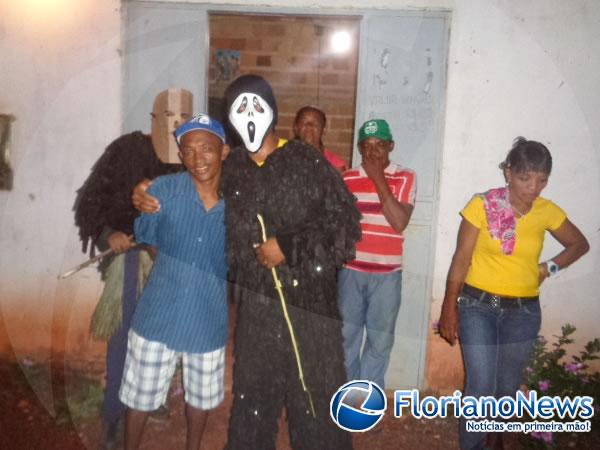 Tradicional Festa de Santos Reis j&aacute; come&ccedil;ou na zona rural de Floriano.(Imagem:FlorianoNews)