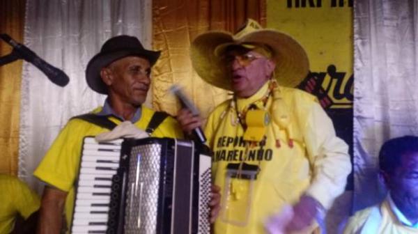 Apresenta&ccedil;&atilde;o de J&uacute;lio Sanfoneiro(Imagem:FlorianoNews)