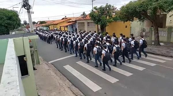 3º BPM de Floriano forma 200 Policiais Militares, mas receberá apenas 15
