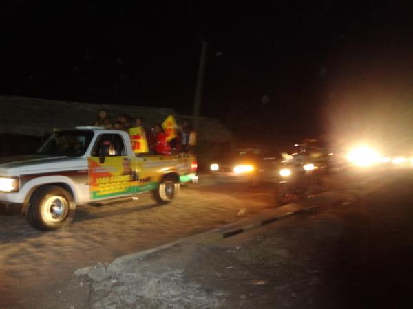 Carreata da coliga&ccedil;&atilde;o Unidos por Bar&atilde;o.(Imagem:FlorianoNews)